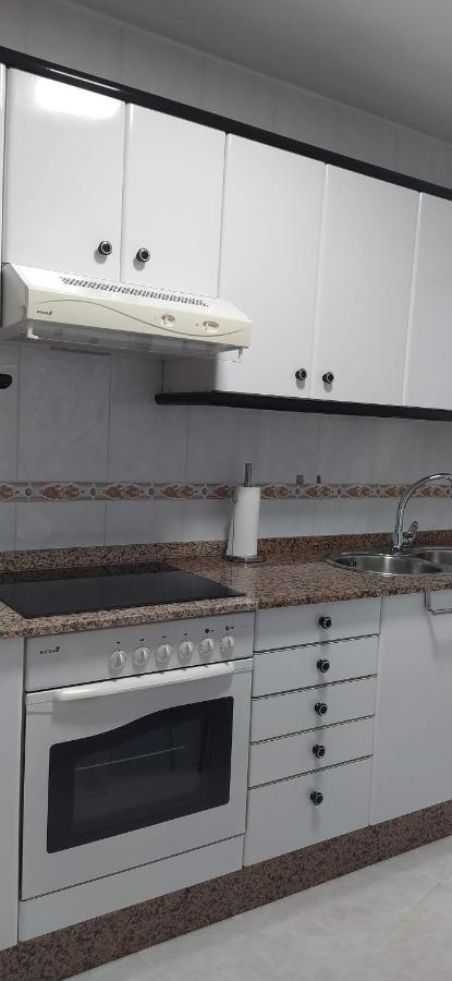 Moderno Y Luminoso 2 Dormitorios Con Todas Las Comodidades En Pontevedra Ciudad Luaran gambar