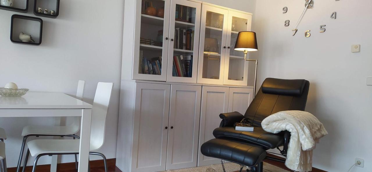 Moderno Y Luminoso 2 Dormitorios Con Todas Las Comodidades En Pontevedra Ciudad Luaran gambar