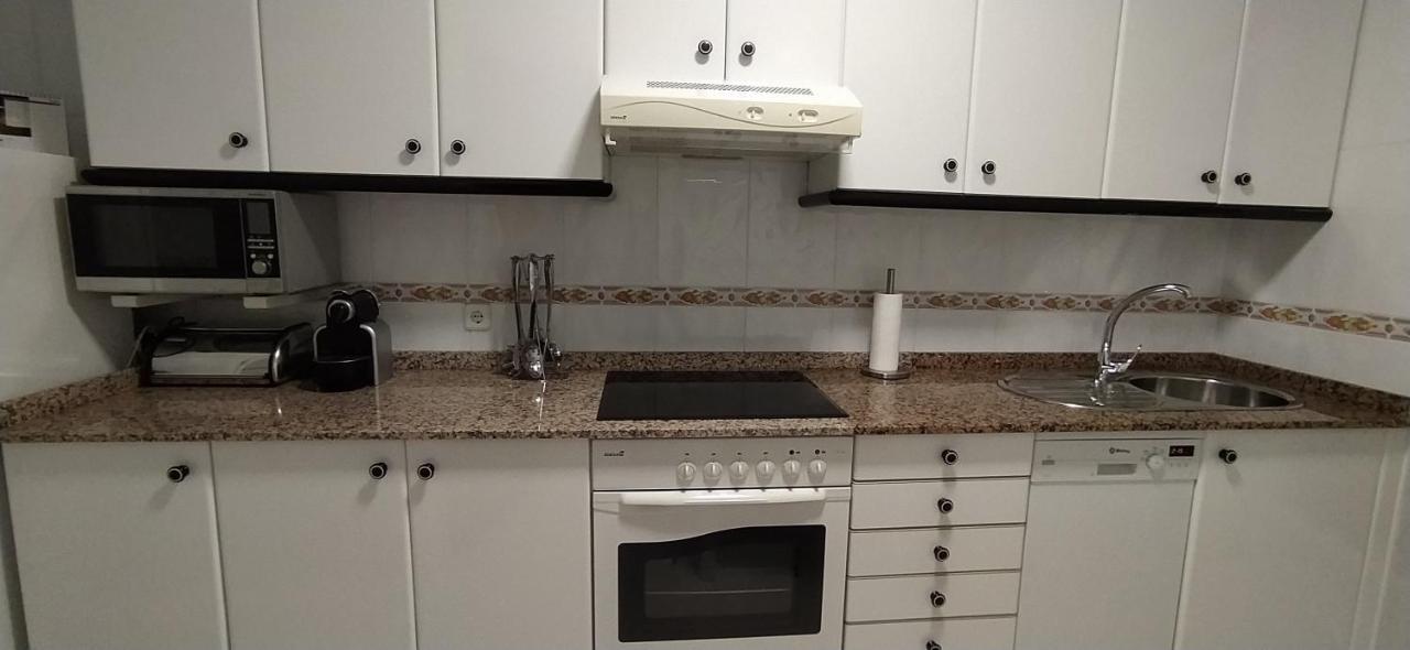 Moderno Y Luminoso 2 Dormitorios Con Todas Las Comodidades En Pontevedra Ciudad Luaran gambar