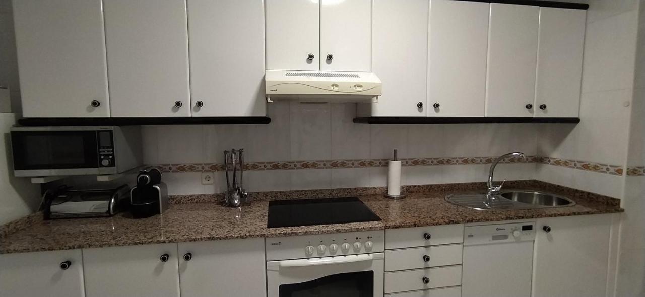 Moderno Y Luminoso 2 Dormitorios Con Todas Las Comodidades En Pontevedra Ciudad Luaran gambar