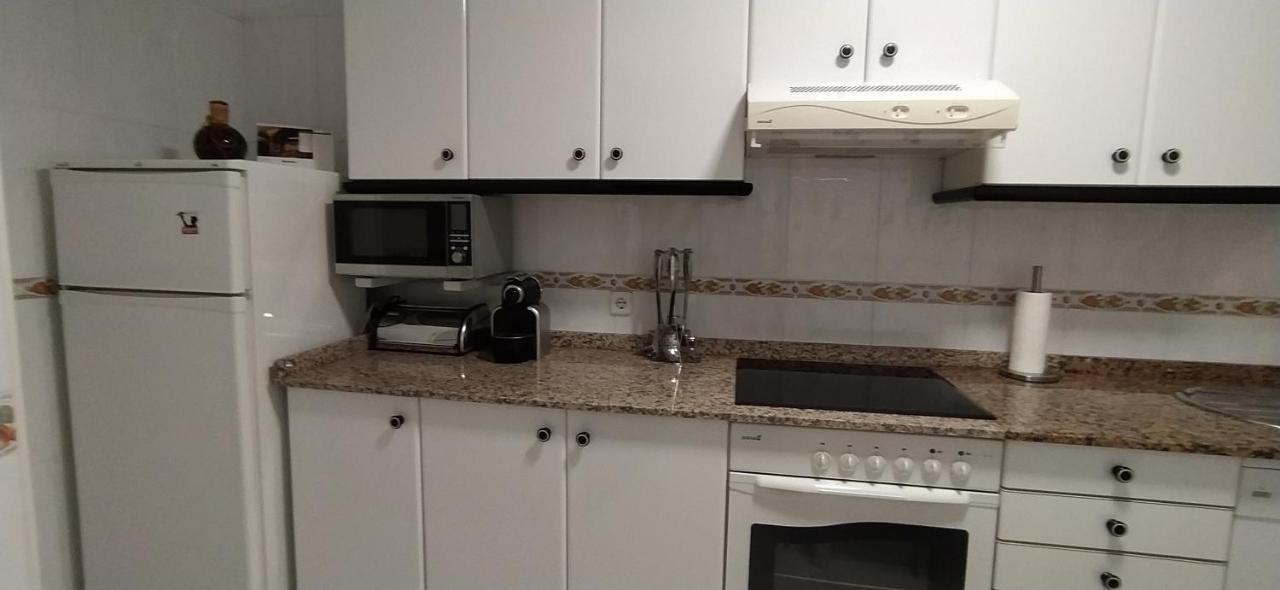 Moderno Y Luminoso 2 Dormitorios Con Todas Las Comodidades En Pontevedra Ciudad Luaran gambar